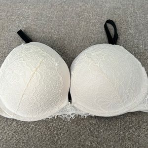 Vs 34DDD